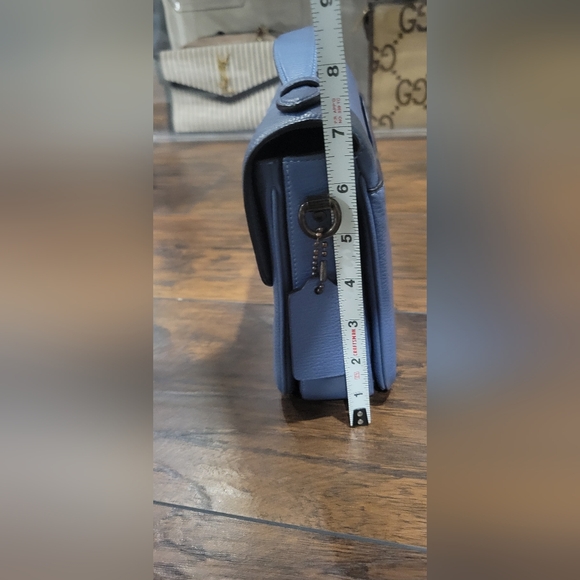 Coach Purse - Picture 6 of 8